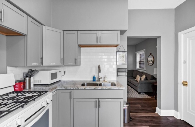 2 Bedroom Home - Central Bay View