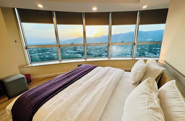 2 bedroom luxury apartment in centaurus islamabad