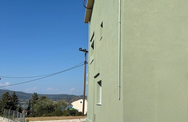 2 - Bedroom Summer Apartment with Outdoor Lounge in Lygia, Lefkada