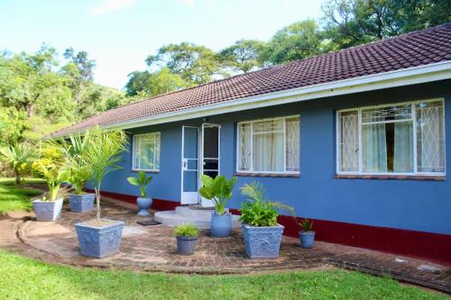 2 bedroomed house with a lovely garden - 2177