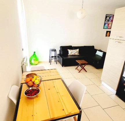 2 bedrooms appartement with furnished balcony and wifi at Formia 1 km away from the beach