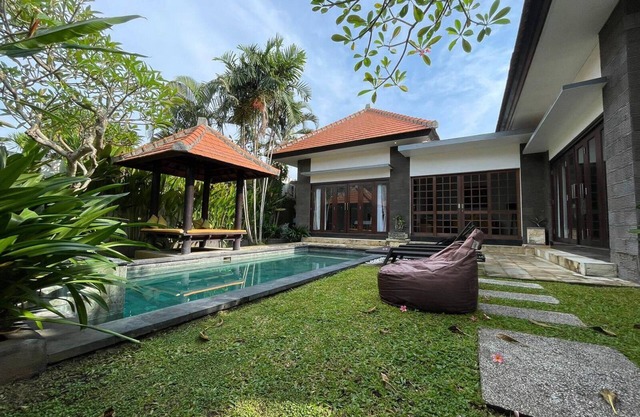 2 Bedrooms Cozy Villa Umalas