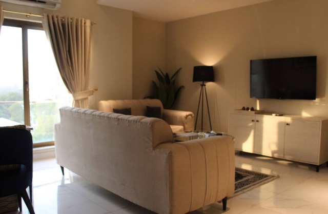 2 Bedrooom Apartment in the Heart of Lahore with Gym Access