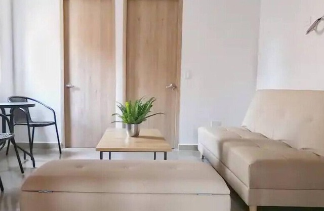 ☆ 2 EMVIROMENTS near LAURELES ❤ ☆ 1bed+1sofabed