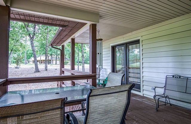 2 Granada Way - HDTV, WIFI. A large, spacious luxury golf front home on Diamante