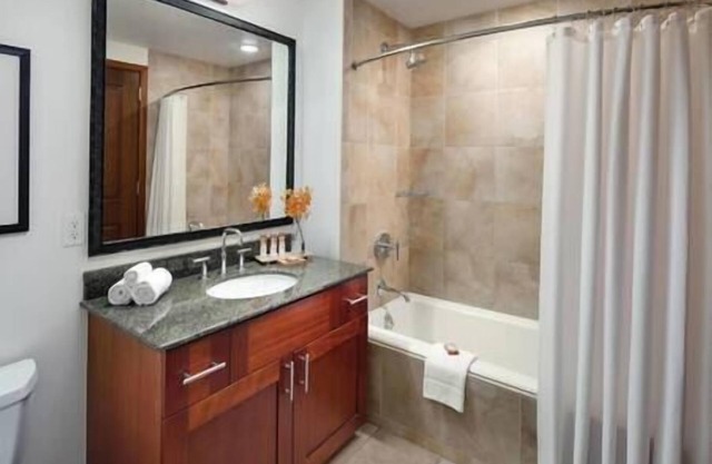 2 Marriott-Kauai Lagoons Resort, Beachfont