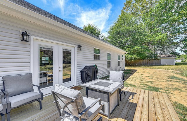 2 Mi to Marina & Lake Cumberland! Newly Built Home