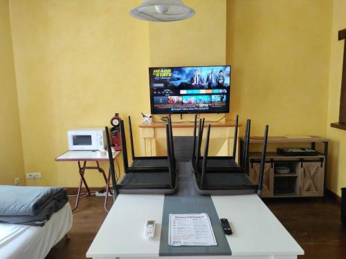 2 pièces à Boulogne sur Gesse