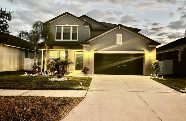 2 story comfort beautiful home with all amenities you need!