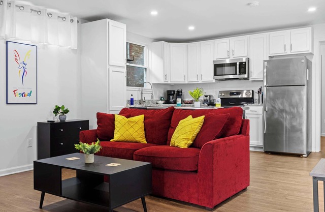 2-UNIT Eco Container Stay for Couples & Small Fam!