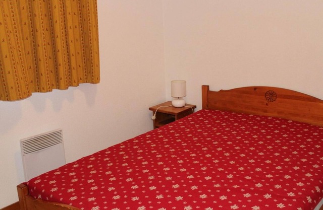 200m from ski slopes, 4th floor, balcony, tv, ski locker, 48m², Superdévoluy