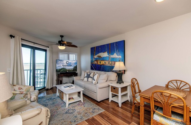 214 Bay Creek Villa-Beautiful 2nd Floor Villa;Private Balcony;Water Views;Communal Pool