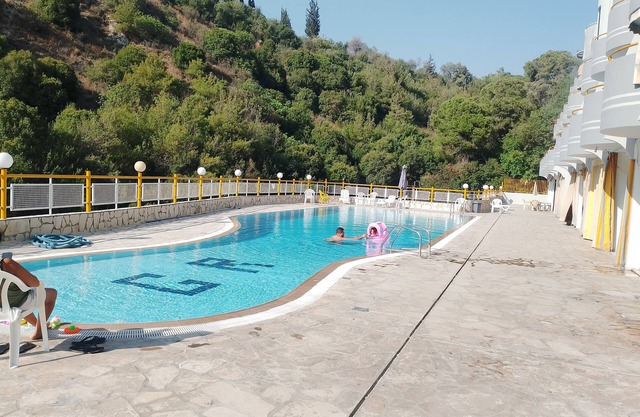 24/7 Elec - Pool - AC - WiFi - 2 Bedrooms Charming Duplex