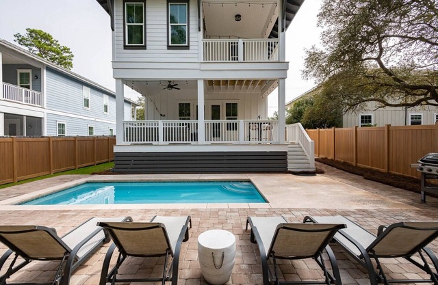 25% SALE Thru FALL~OCHO CINCO~Heated Pool~528' From Beach~Beach Gear~Family Lux