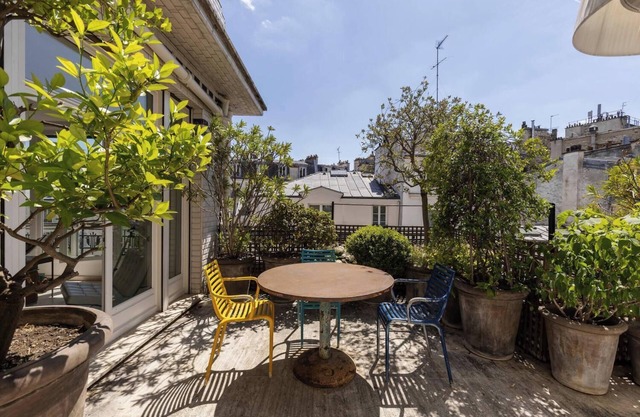 250 SQM PARISIAN GEM WITH PRIVATE TERRACE & AIR CON IN SAINT GERMAIN - RUE VAVIN