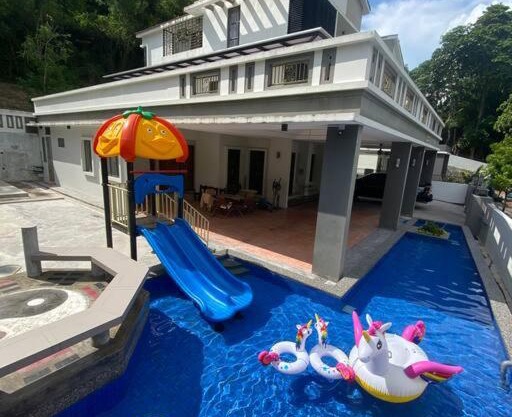 25PAX 5BR Villa Kids Swimming pool, KTV, BBQ near SPICE Arena Penang 9800 SQFT