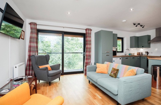26 STRATHTAY LODGES, pet friendly in Aberfeldy