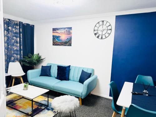 2BR*Free Parking*Off A12*Family*Contractors