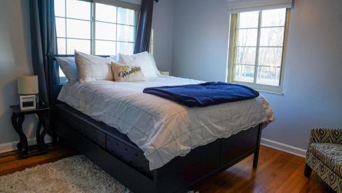 2BR near Airport Franklin Park and Downtown