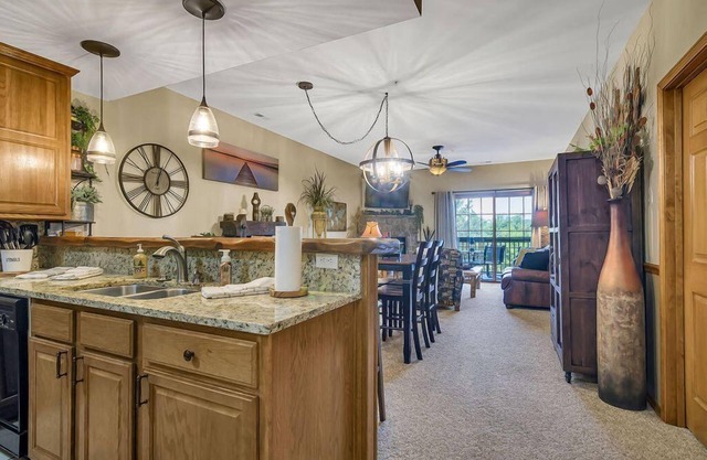 2BR Village At Indian Point 1303 near SDC - Free Tickets Daily up to $500