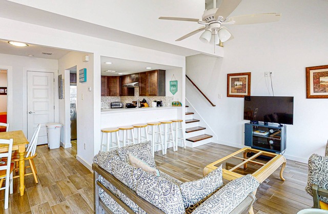 2nd Floor, Shared Pool, Boardwalk to Beach