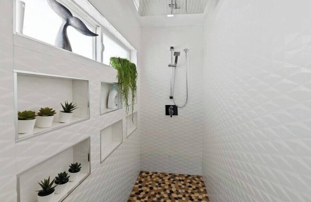 2nd Floor Unit · Central Beach Loft, Garage, Steps 2 Ocean!