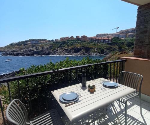 2RB40 très joli appartement vue mer