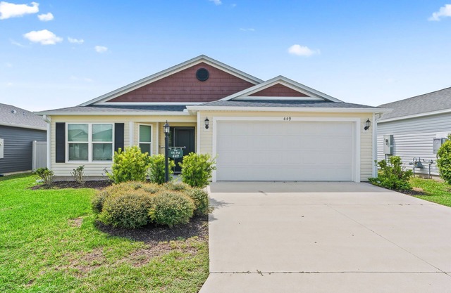 3/2 Dog Friendly w/Golf Cart Village of St. Catherine