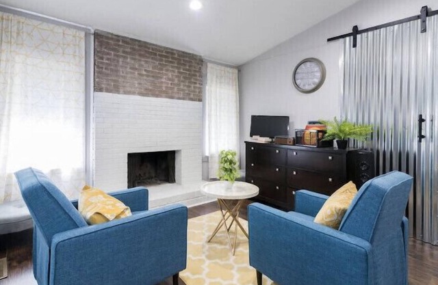 3/2 Pet friendly | Weekly and Monthly stays