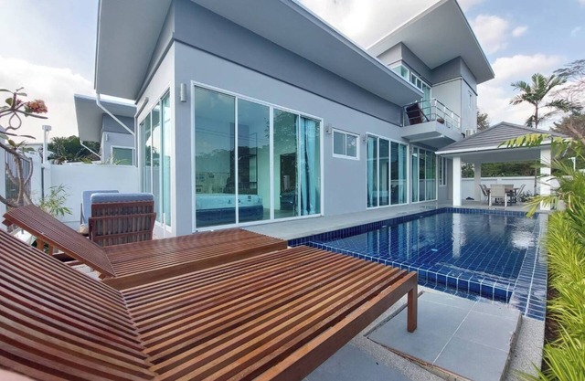 3 Bed Green Lung Pool Villa Surrounded by Nature