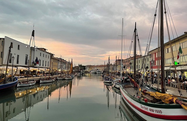 3-bedroom, 2 bathroom cosy mobile home close to the sea and Cesenatico center