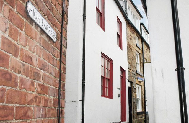 3 bedroom accommodation in Staithes, near Whitby