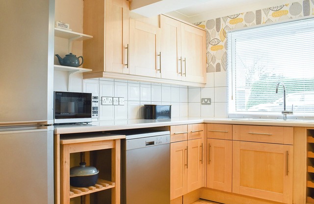 3 bedroom accommodation in Wareham