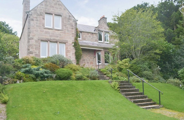 3 bedroom accommodation in Nairn, near Inverness