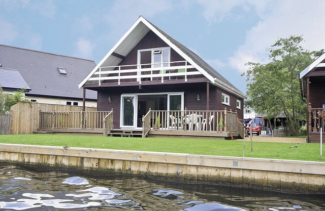 3 bedroom accommodation in Wroxham