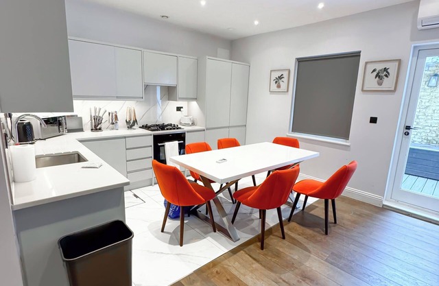 3-bedroom apartment in lovely London with Wi-Fi
