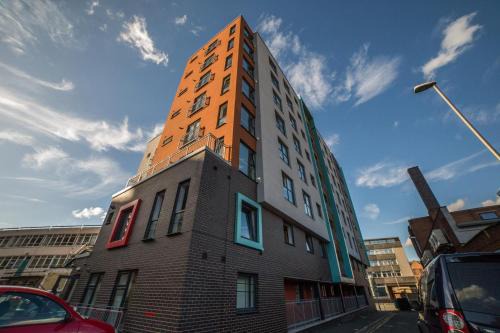 3 BedRoom Ensuite Apartment 100 Apartment Leicester Min 2 weeks