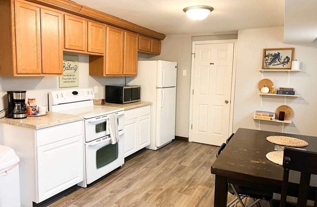 3 Bedroom Hideaway near NDSU and Downtown Fargo