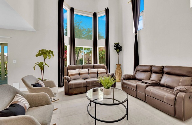 3-bedroom house in fabulous Las Vegas with AC, WiFi