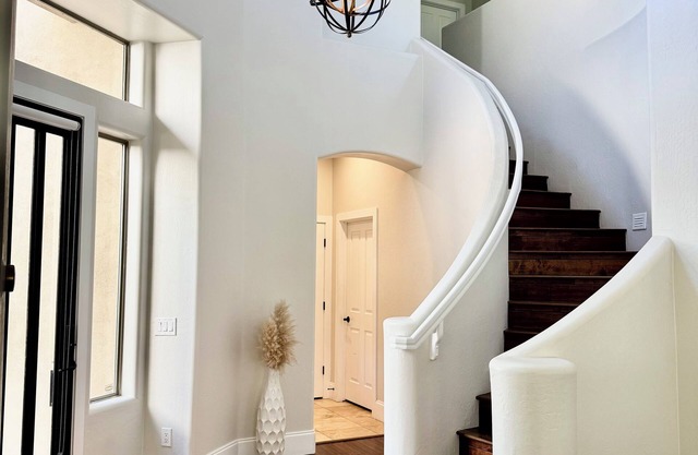 3 Bedroom Townhome in beautiful Gainey Ranch