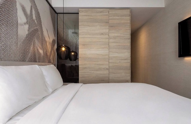 3 Boutique Style Rooms Near Skyspa – Perfect for Wellness Seekers in Brossard