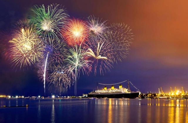 3 Family-friendly Units! Close to Shoreline Aquatic Park, Pets Allowed