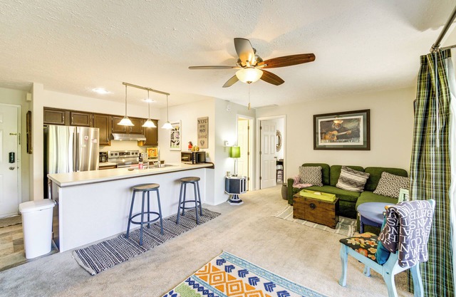 3 Mi to IU: Dog-Friendly Condo w/Pool Access!