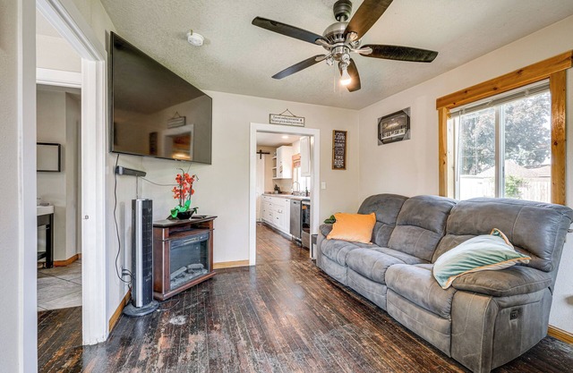 3 Mi to University of Oregon: Cozy Home