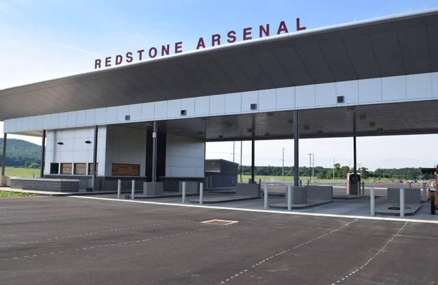 3 mins from Redstone Arsenal.