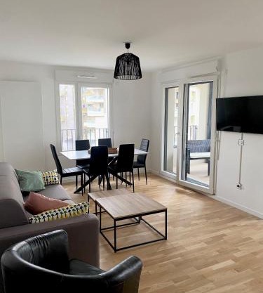 3 pièces tout neuf de haut standing à 10mn de Paris avec terrasse vue Sacré Coeur