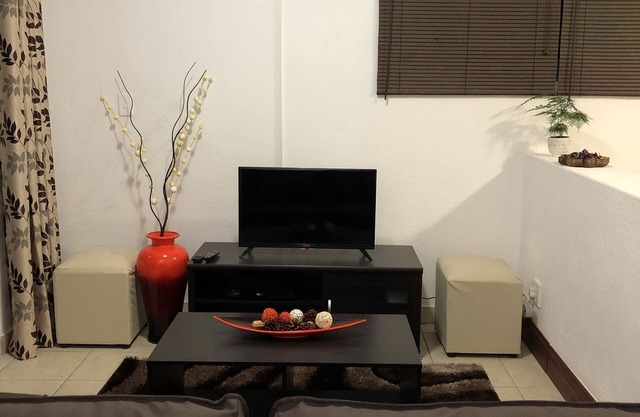 3 SLEEPER LUXURY SELF CATERING STUDIO UNIT IN NELSPRUIT