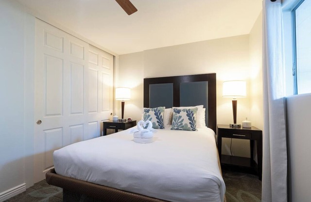 3 Units | Kitchenette | Pool | Near Beachside