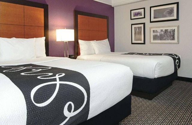 3 x 2 Double Beds Deluxe Rm at La Quinta Inn & Suites by Wyndham Ontario Airport