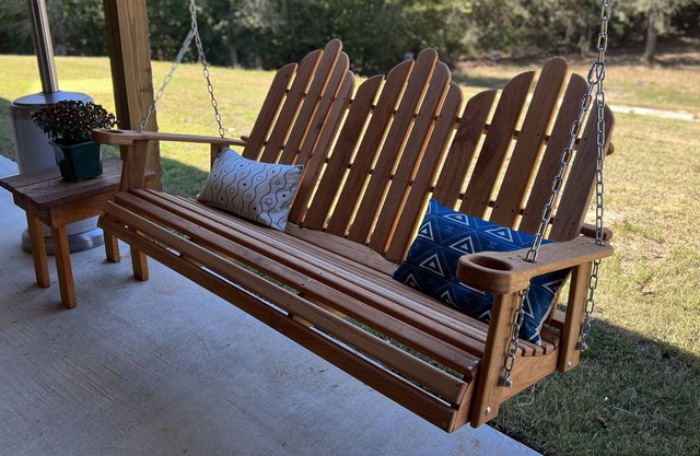 3B/1BA Guest House 8mi from Ole Miss University!